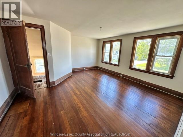 557 St Charles Street Property Photo 8