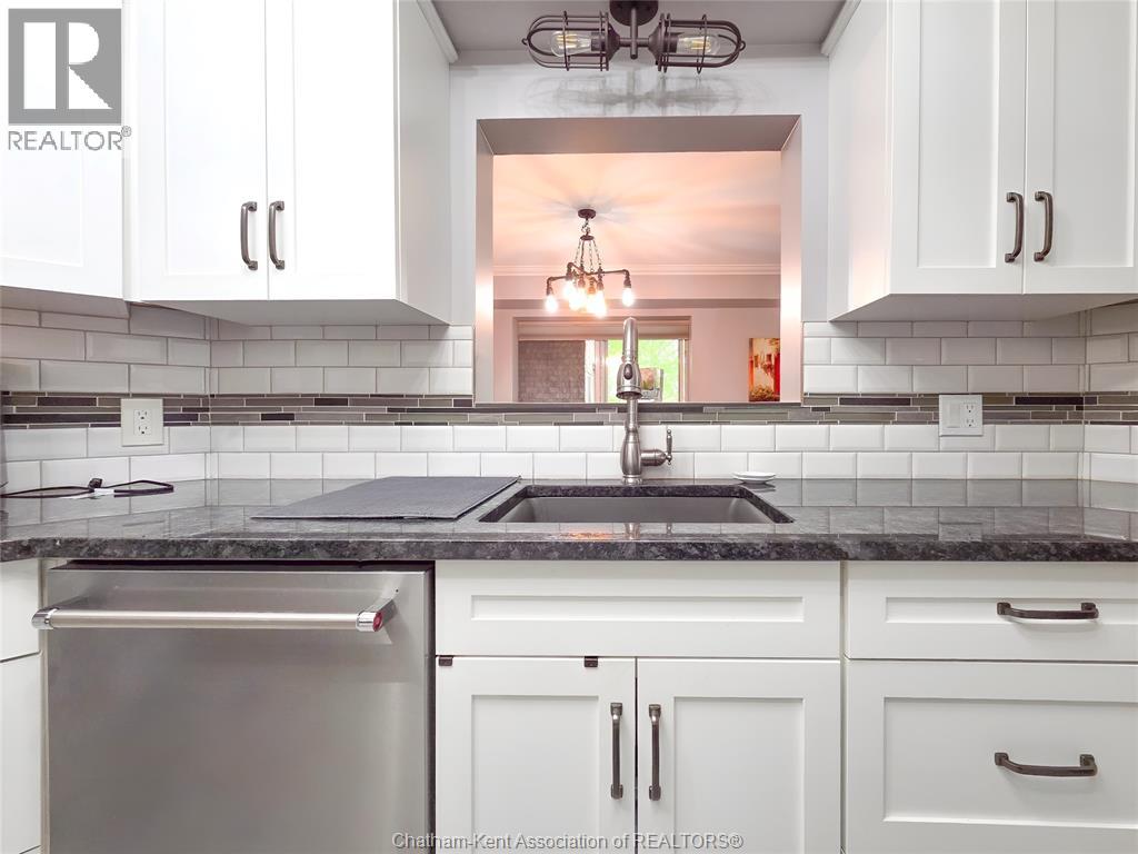 10 Van Allen Avenue Property Photo 16