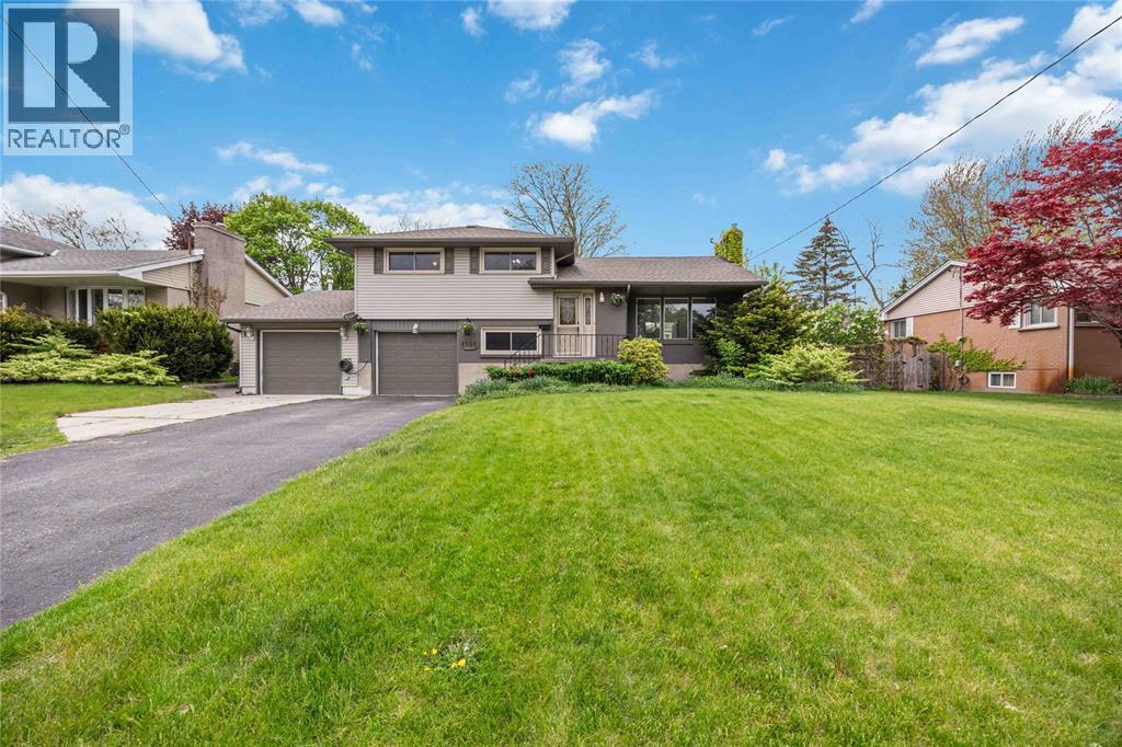 1705 GRACE AVENUE Property Photo 1