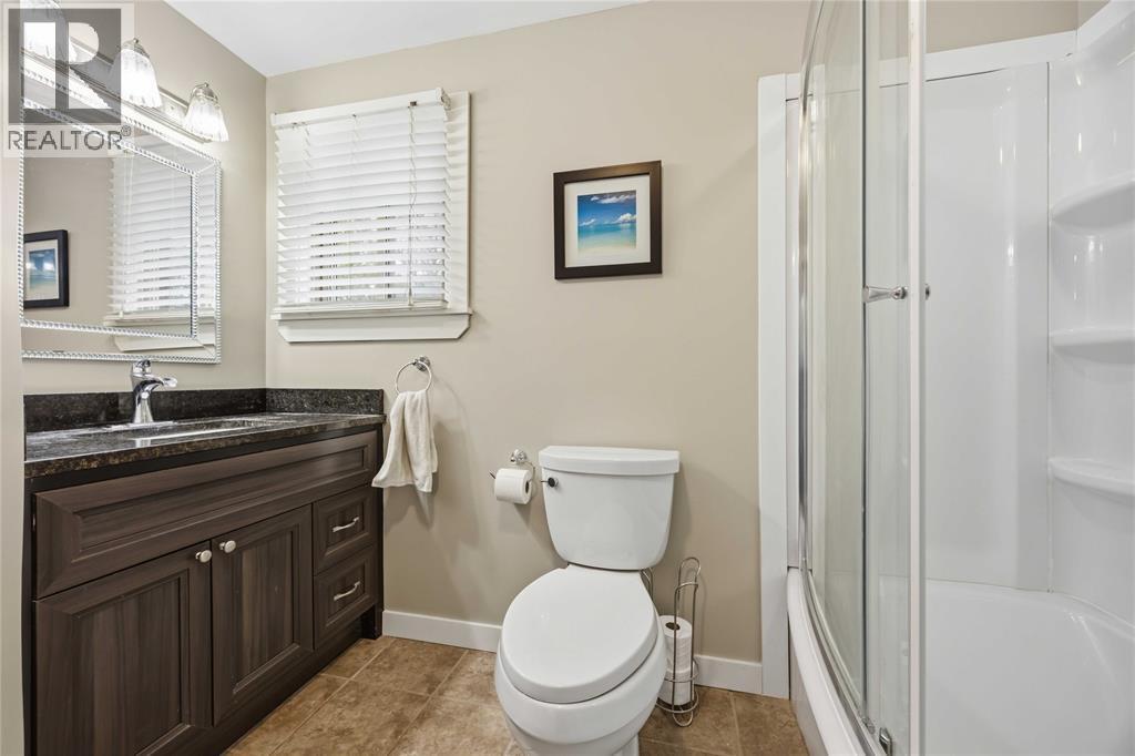 1705 Grace Avenue Property Photo 12
