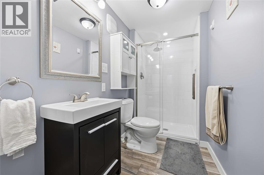 1705 Grace Avenue Property Photo 25