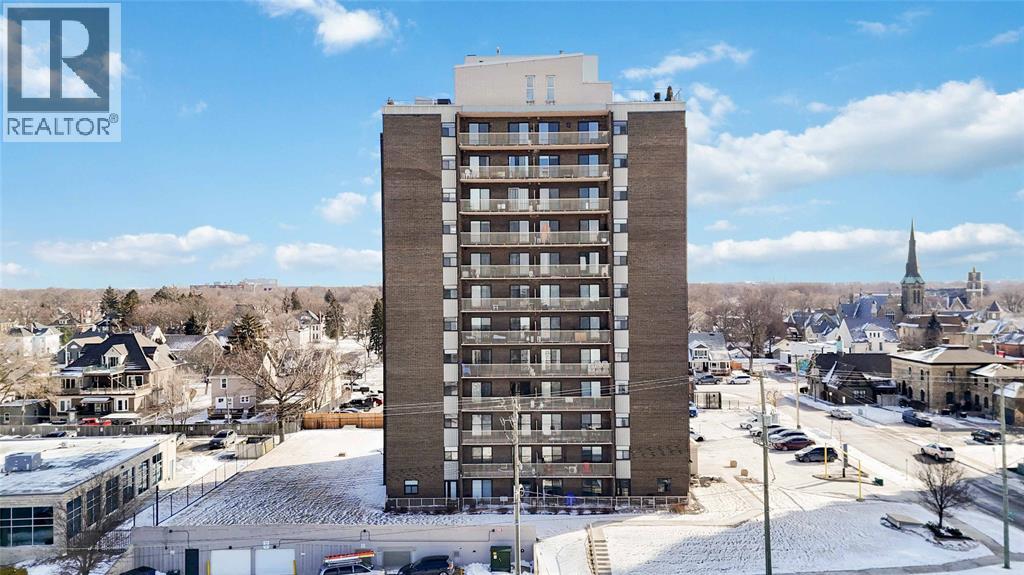 10 DERBY LANE Unit# 1104 Property Photo 1