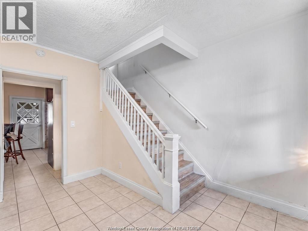 836 Elliott Property Photo 3