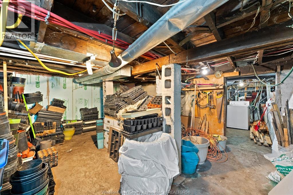 552 Parent Property Photo 12