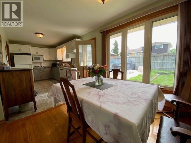 875 Champlain Road Property Photo 13