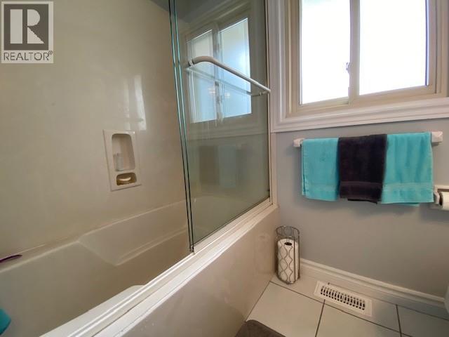 875 Champlain Road Property Photo 21
