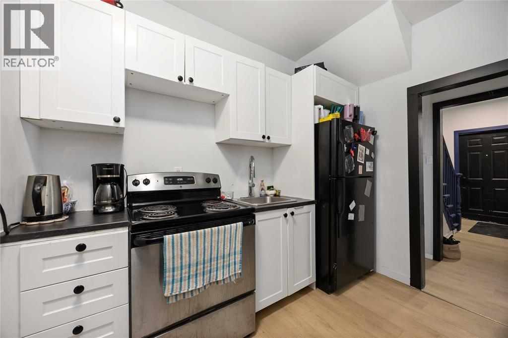 218-220 Mitton Street South Property Photo 6