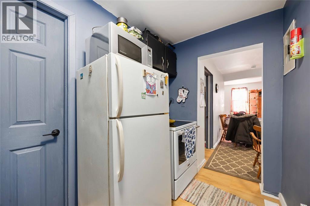218-220 Mitton Street South Property Photo 22