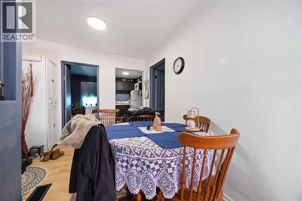218-220 Mitton Street South Property Photo 26
