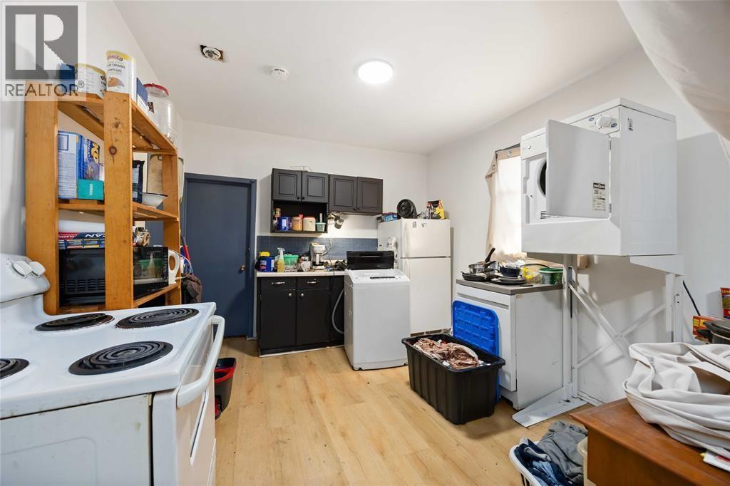 218-220 Mitton Street South Property Photo 27