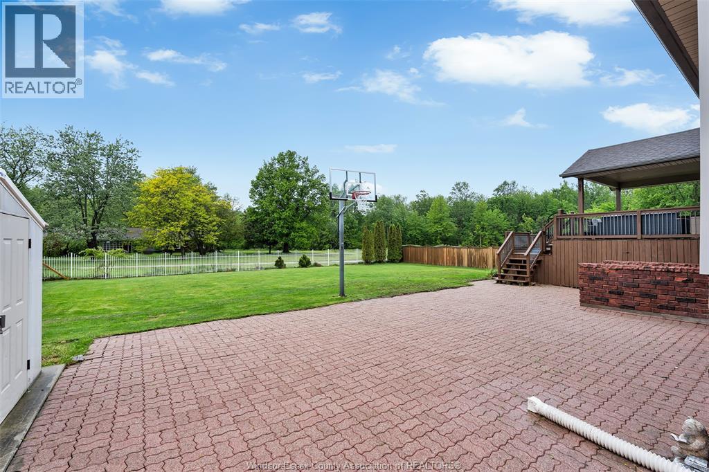 303 Gosfield Townline West Property Photo 4
