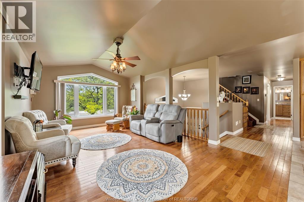 303 Gosfield Townline West Property Photo 15