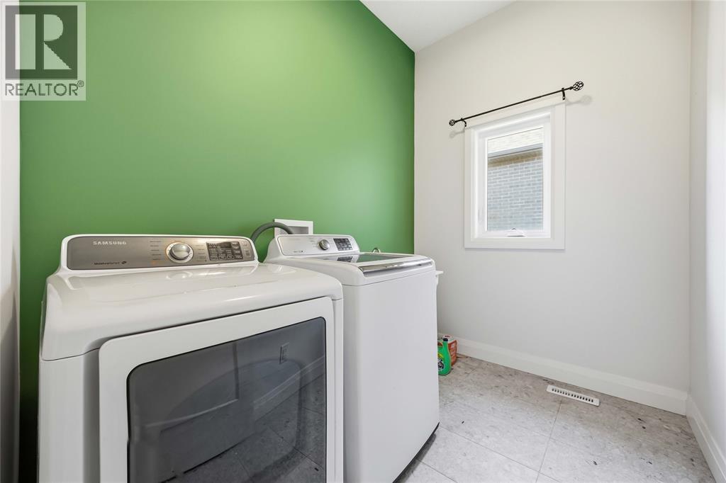 601 Sweetbay Crescent Property Photo 13