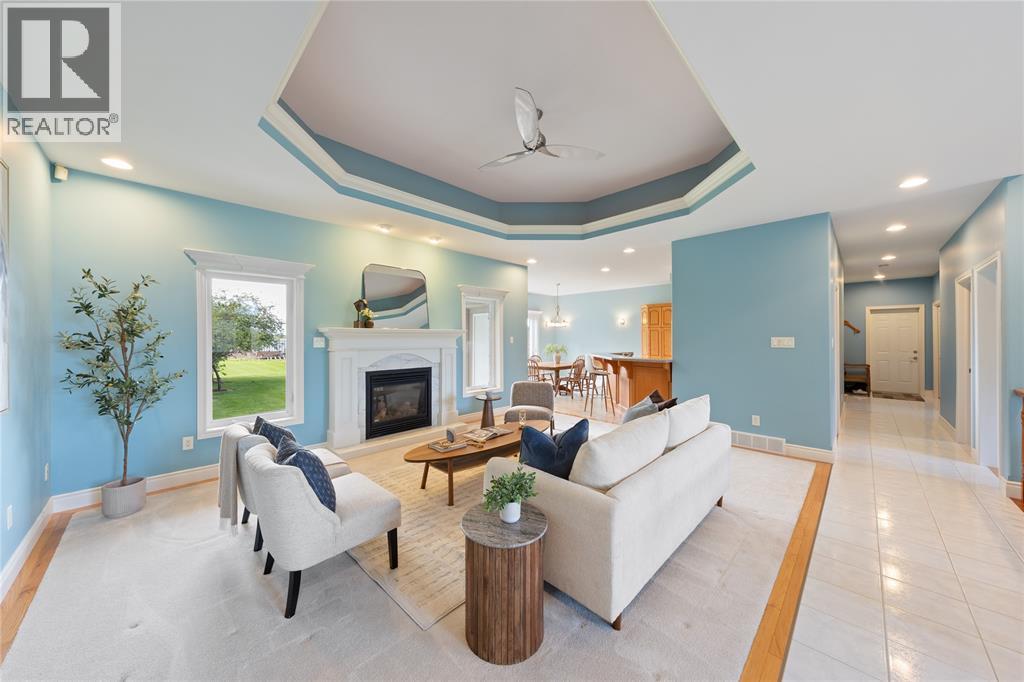 3633 Egremont Road Property Photo 6