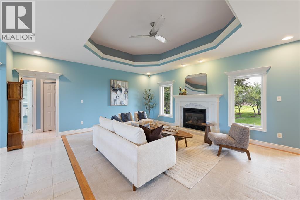 3633 Egremont Road Property Photo 7