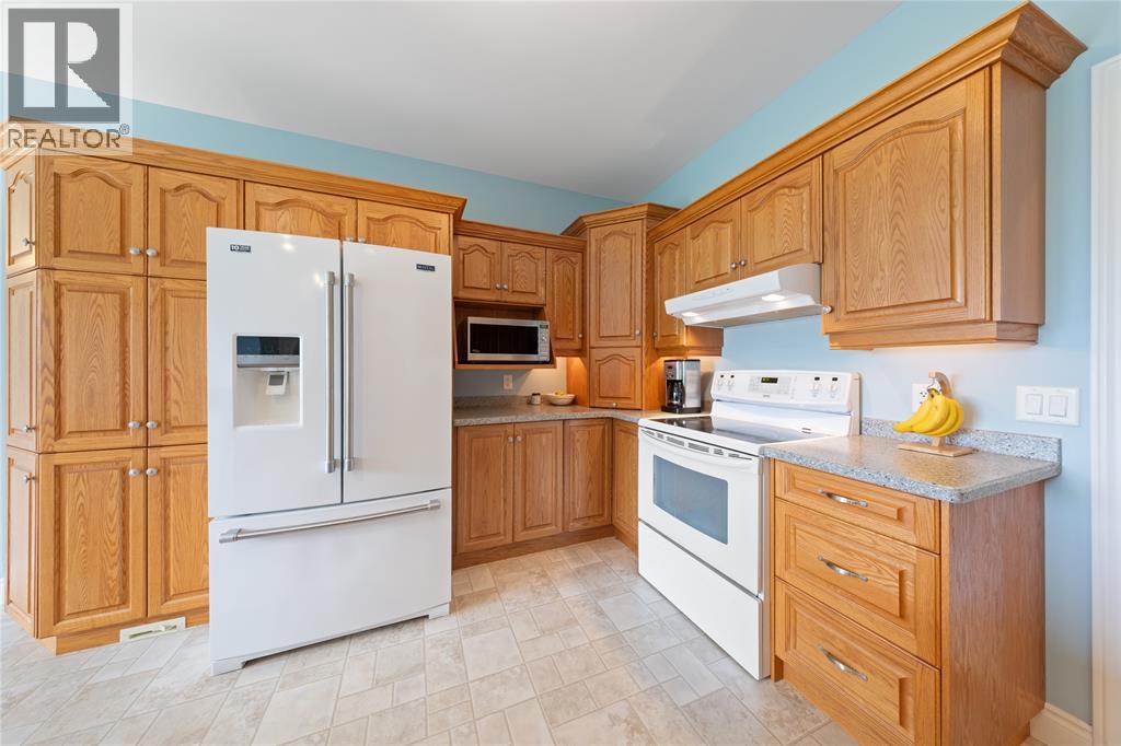3633 Egremont Road Property Photo 12
