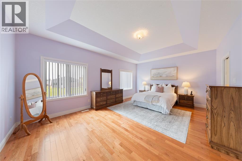 3633 Egremont Road Property Photo 18