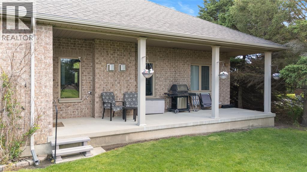3633 Egremont Road Property Photo 34