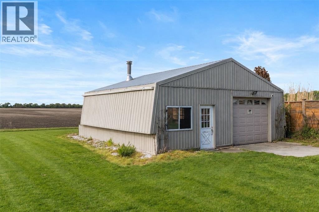 3633 Egremont Road Property Photo 36