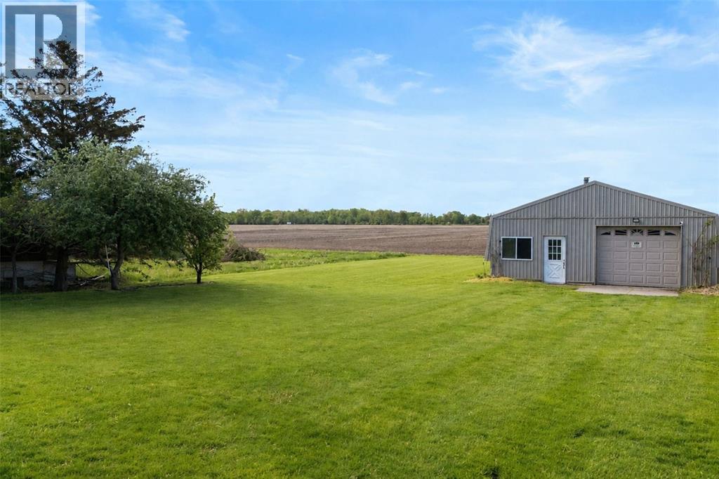 3633 Egremont Road Property Photo 37