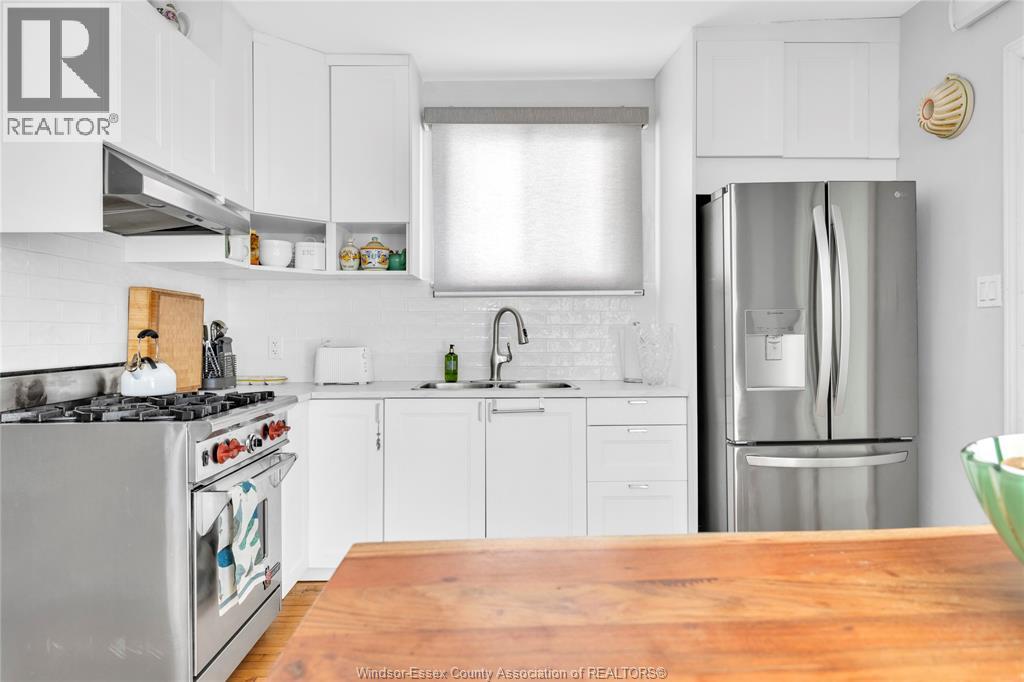 712 Gladstone Property Photo 13