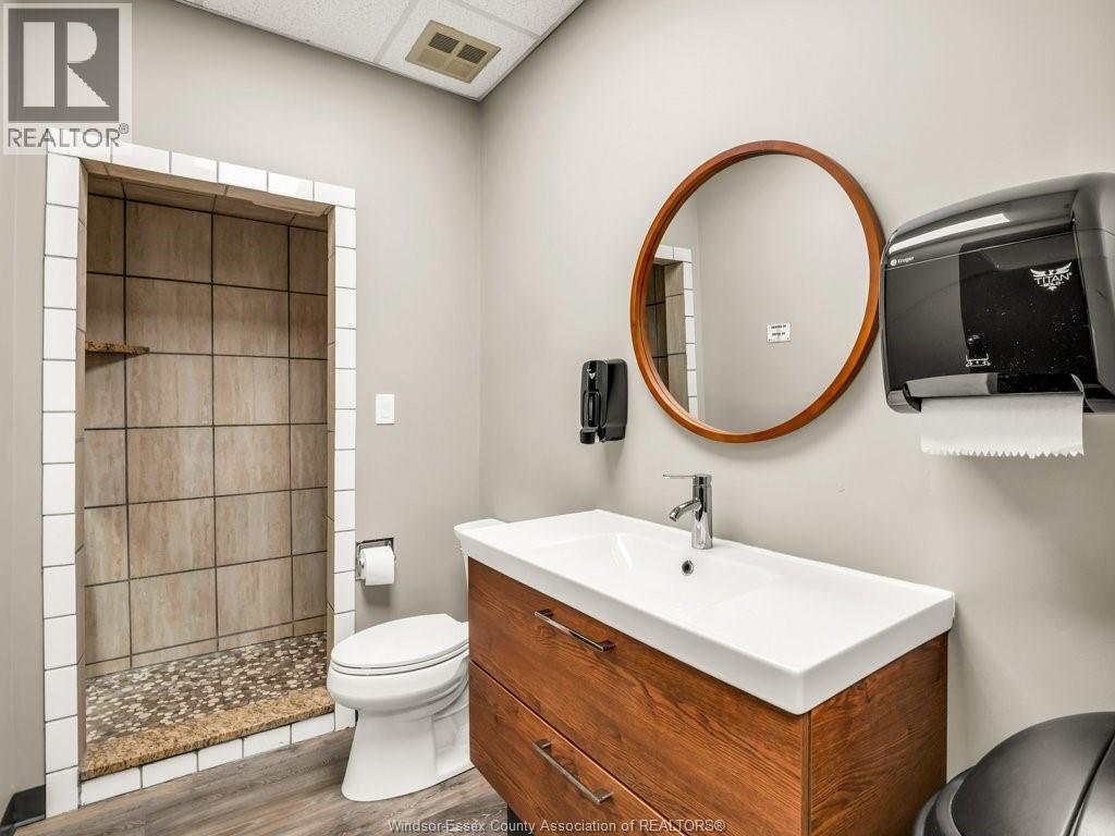 2516 Binder Crescent Property Photo 15