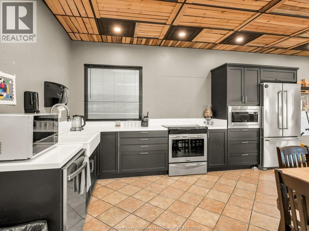 2516 Binder Crescent Property Photo 25