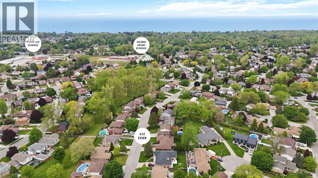 632 Esser Crescent Property Photo 38