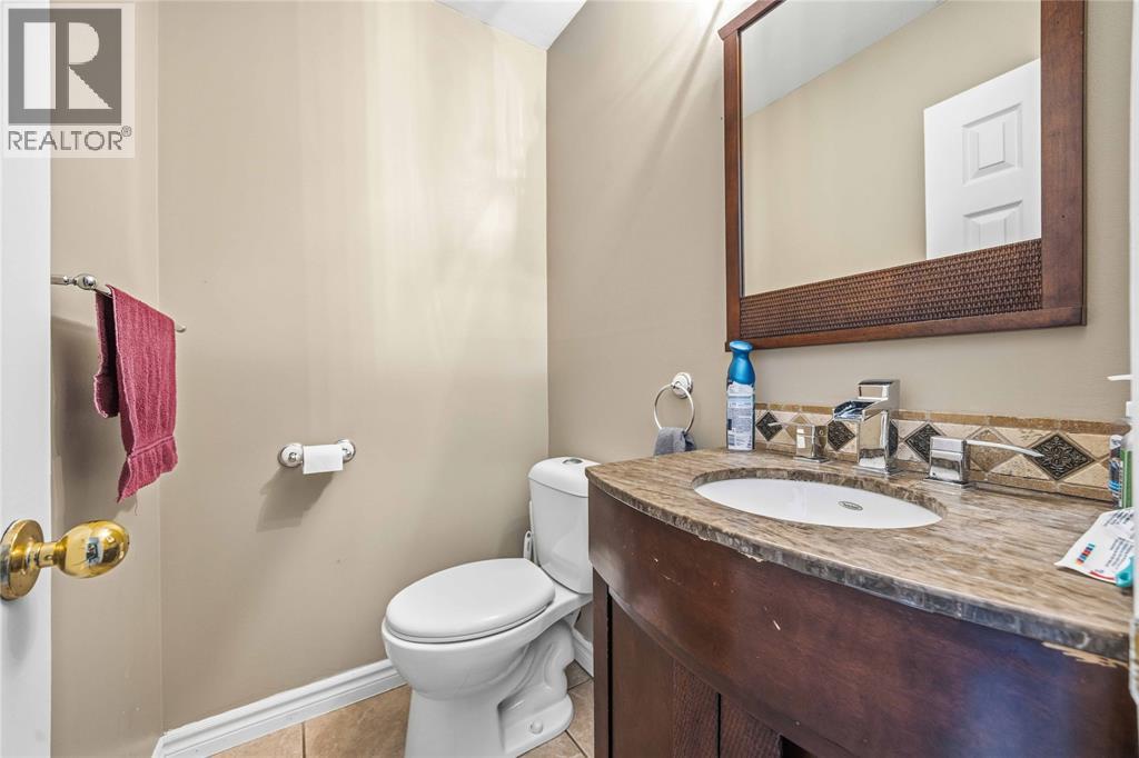 309 Edgewood Street Property Photo 14