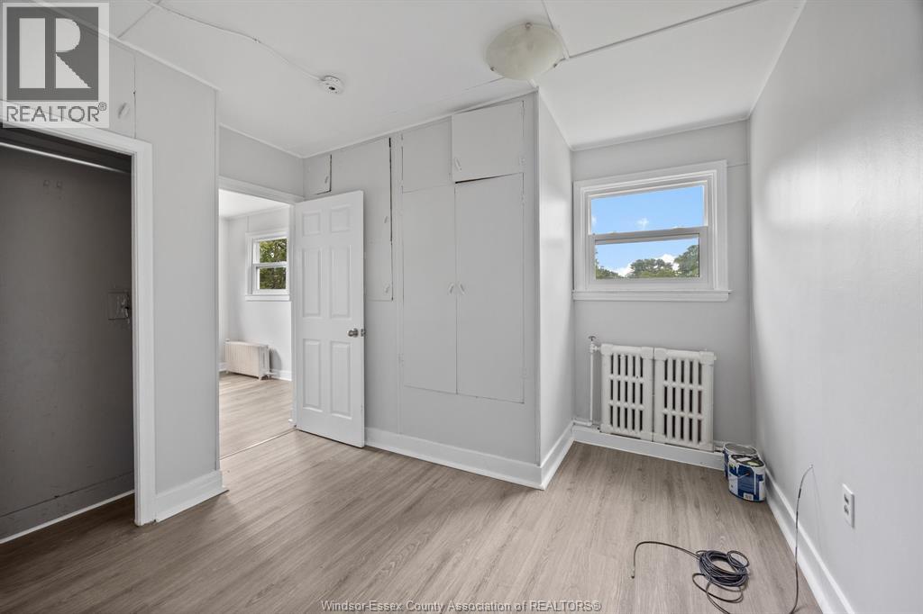 374 Campbell Property Photo 6