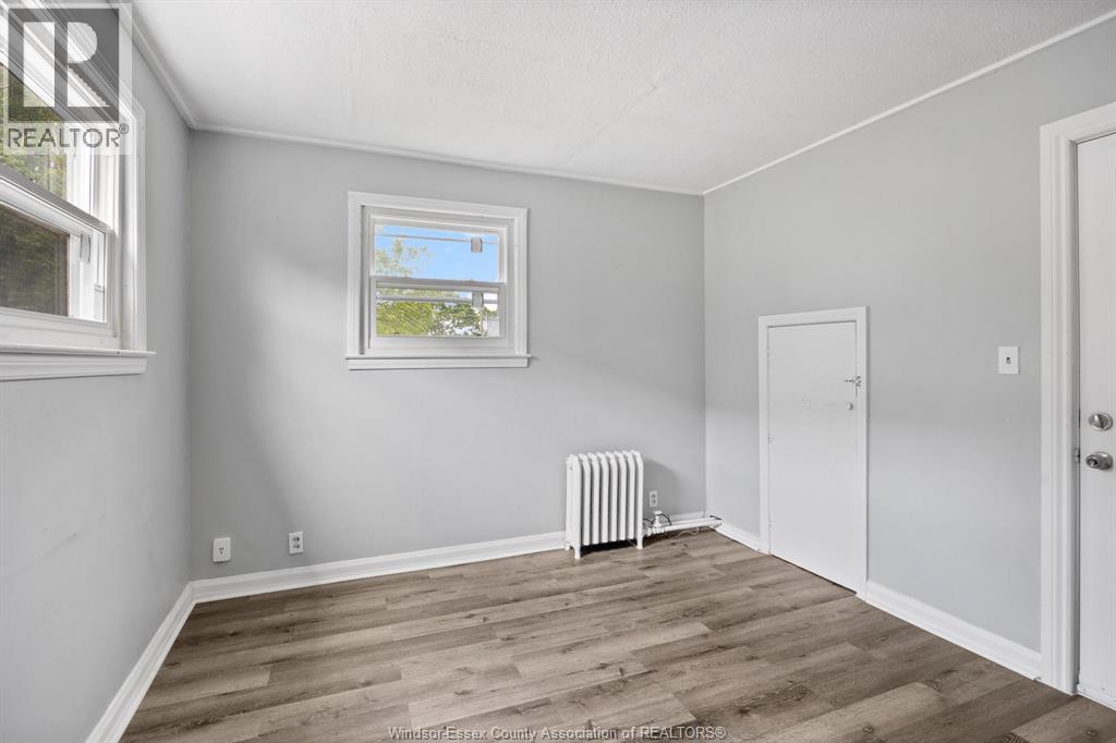 374 Campbell Property Photo 13
