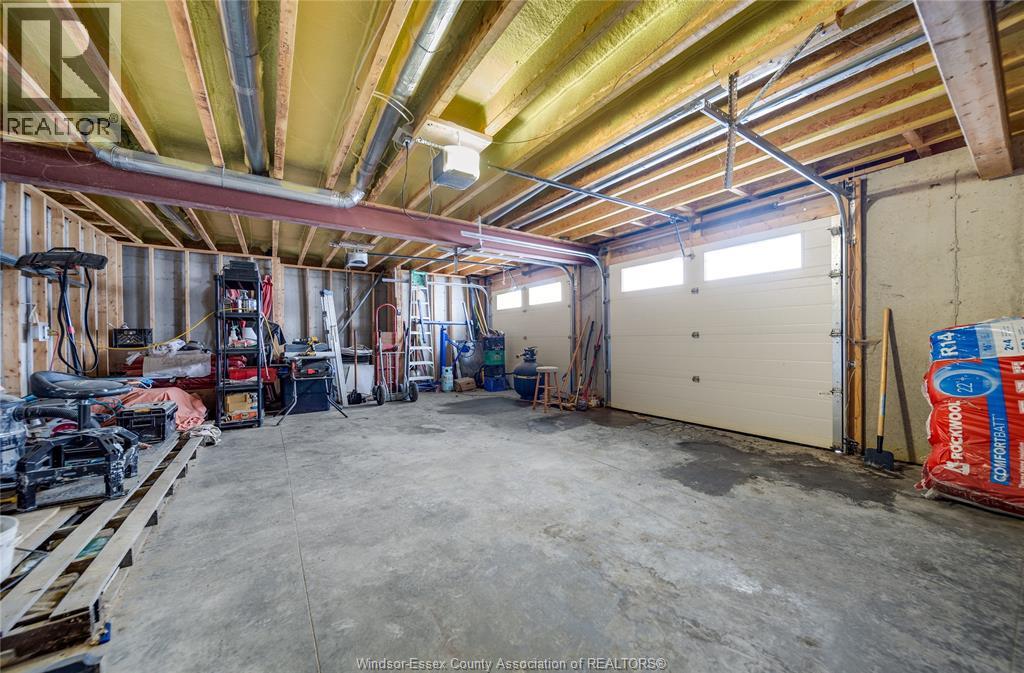856 Talbot Property Photo 44