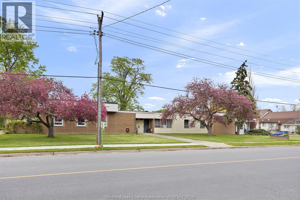 6690 TECUMSEH ROAD Property Photo 1
