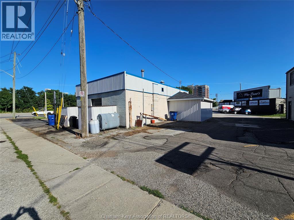 99 Thames Street Property Photo 4