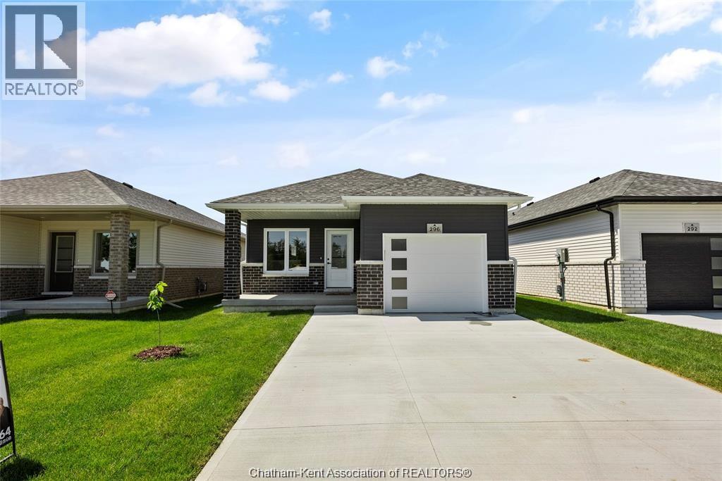 240 IRONWOOD TRAIL