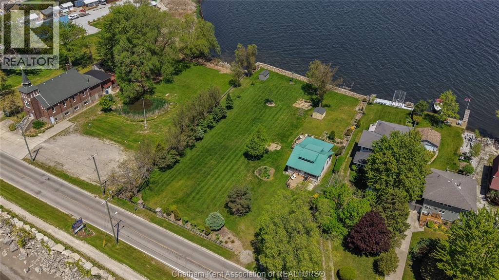100 Ross Lane Property Photo 2