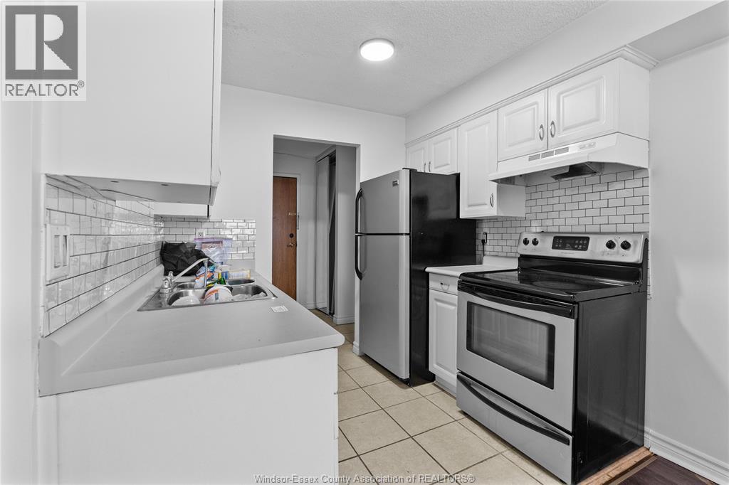 150 Park Unit# 802 Property Photo 12