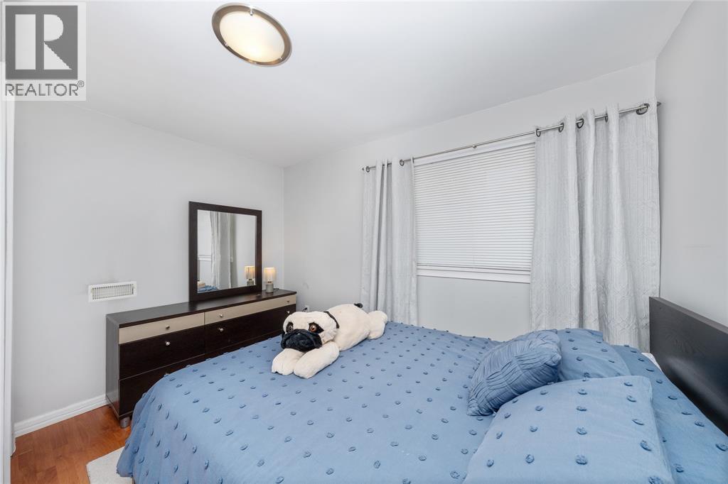 893 Cathcart Boulevard Property Photo 17