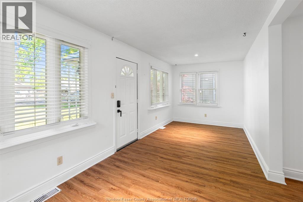 440 Jackson Property Photo 3