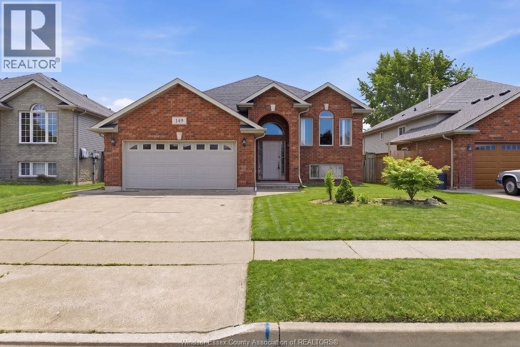 149 AMY CROFT DRIVE Property Photo 1