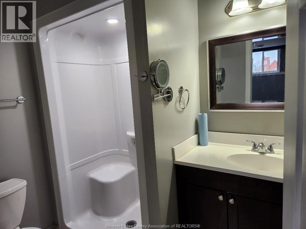 839 Assumption Unit# 4 Property Photo 15