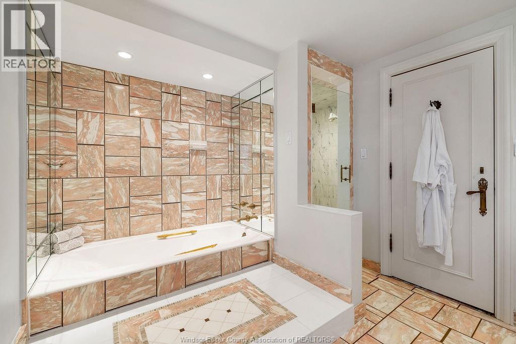 1255 Tanglewood Court Property Photo 32