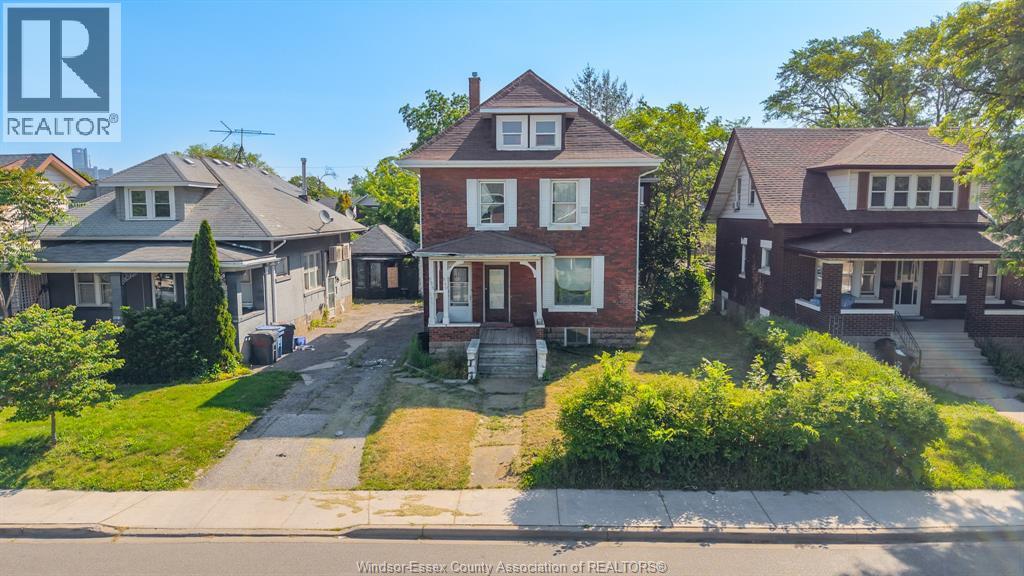 540 Campbell Avenue Property Photo 2