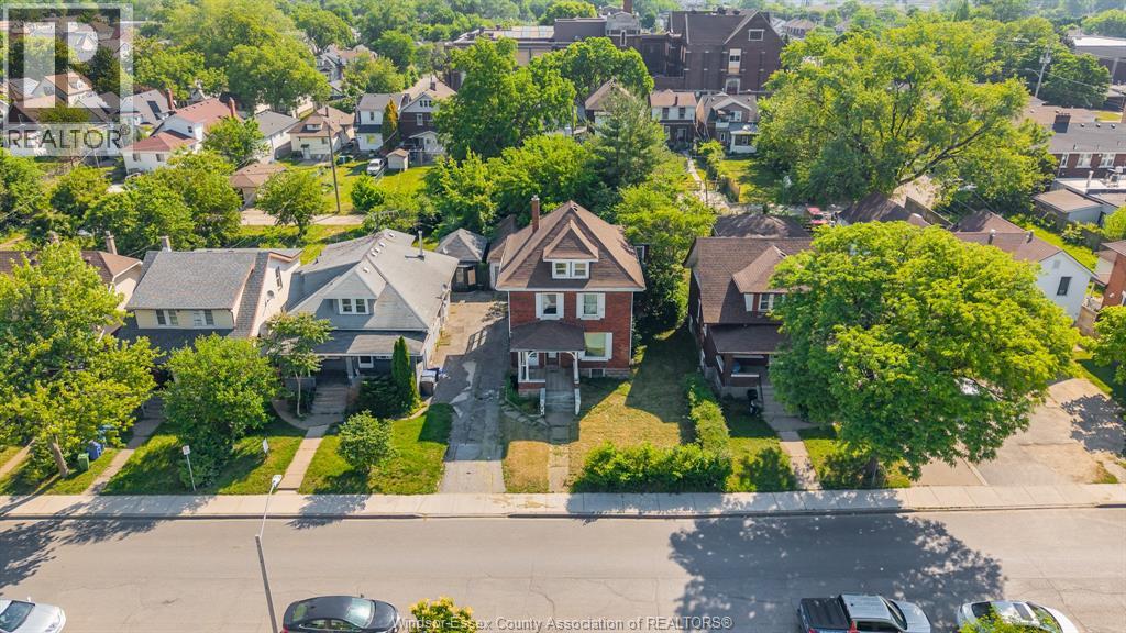 540 Campbell Avenue Property Photo 3