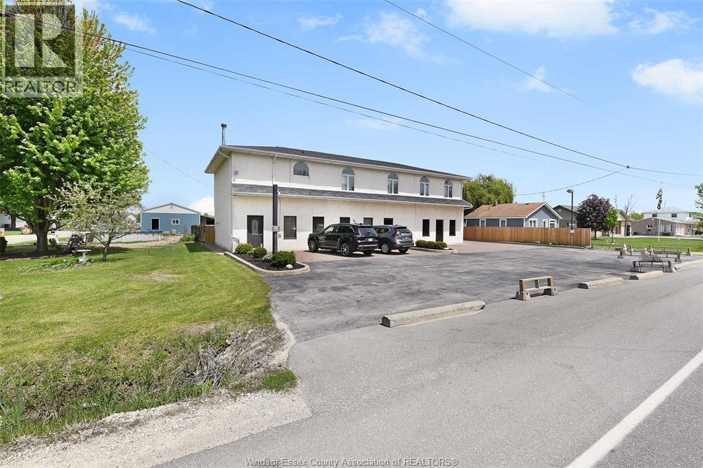 9553 Malden Road Property Photo 3