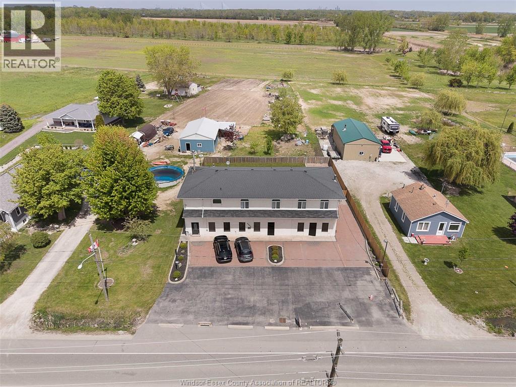 9553 Malden Road Property Photo 5