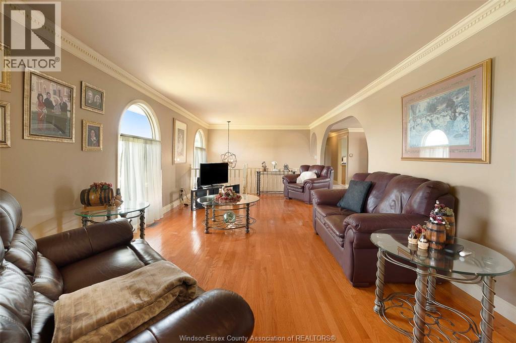 9553 Malden Road Property Photo 9