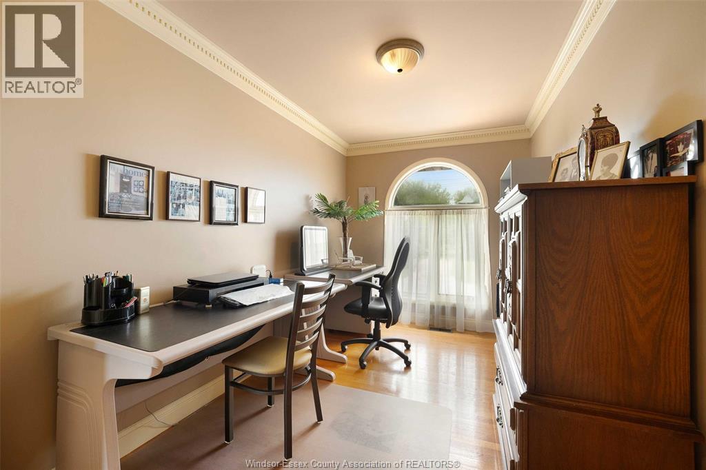 9553 Malden Road Property Photo 24