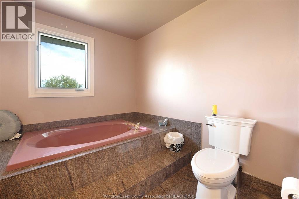 9553 Malden Road Property Photo 26