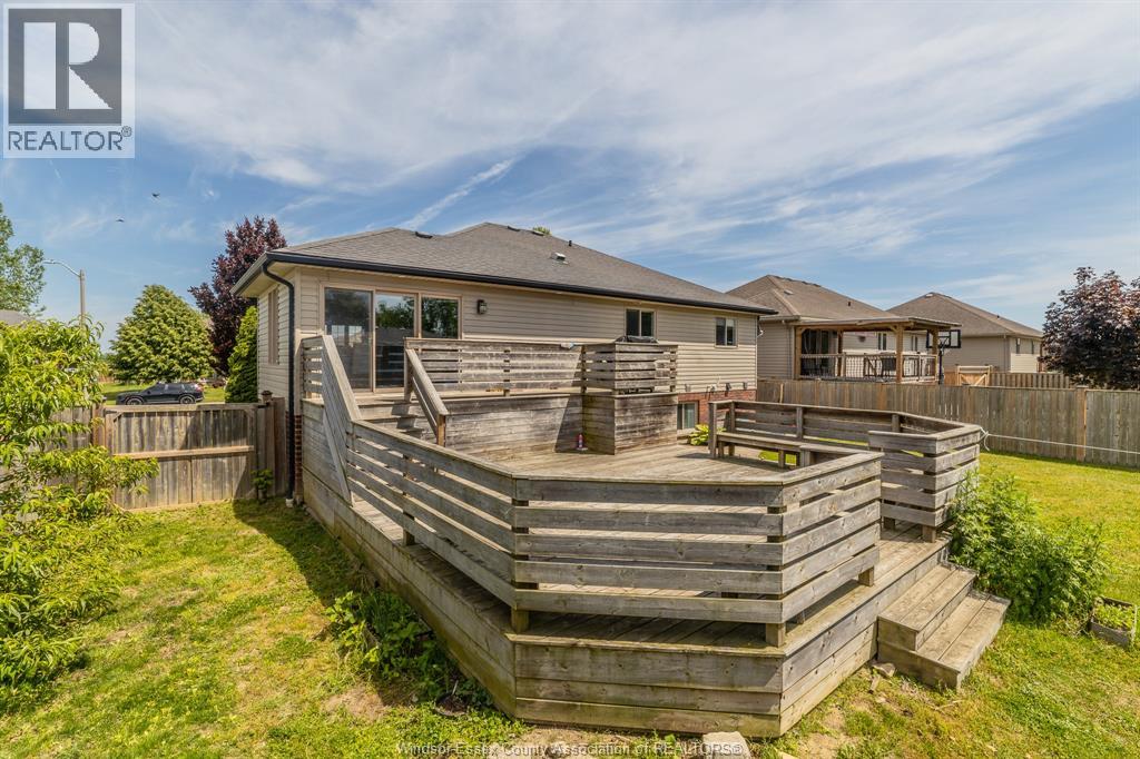 37 Antonio Court Property Photo 28